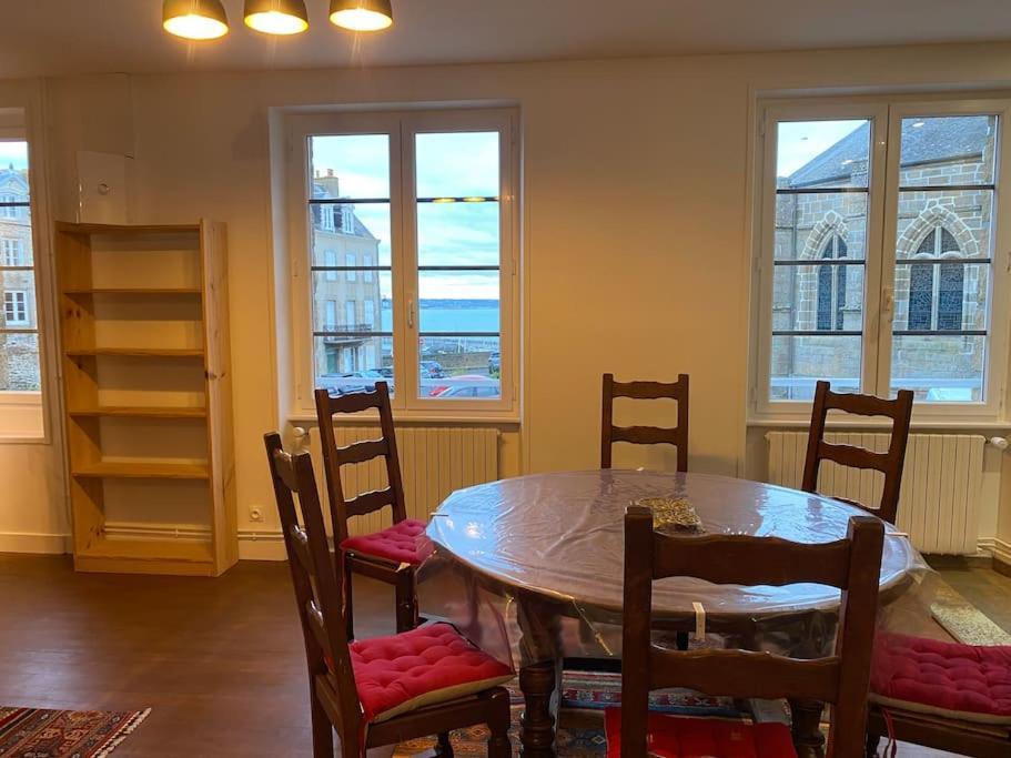 Maison Du Cap Lihou, Duplex Au 1Er Et 2Eme Etage Mansarde, Quartier Historique, Гранвил Екстериор снимка