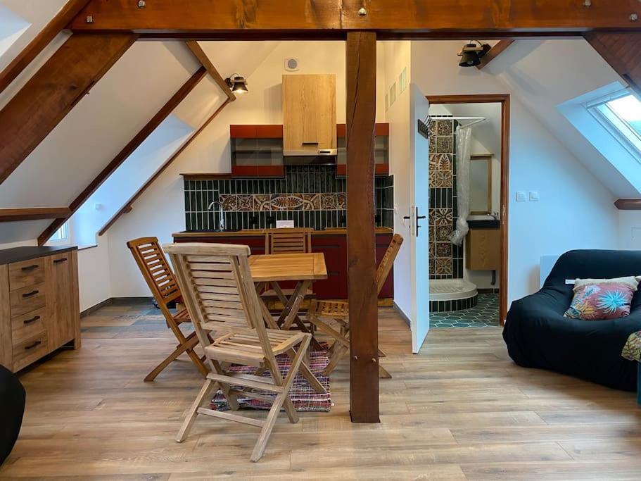 Maison Du Cap Lihou, Duplex Au 1Er Et 2Eme Etage Mansarde, Quartier Historique, Гранвил Екстериор снимка